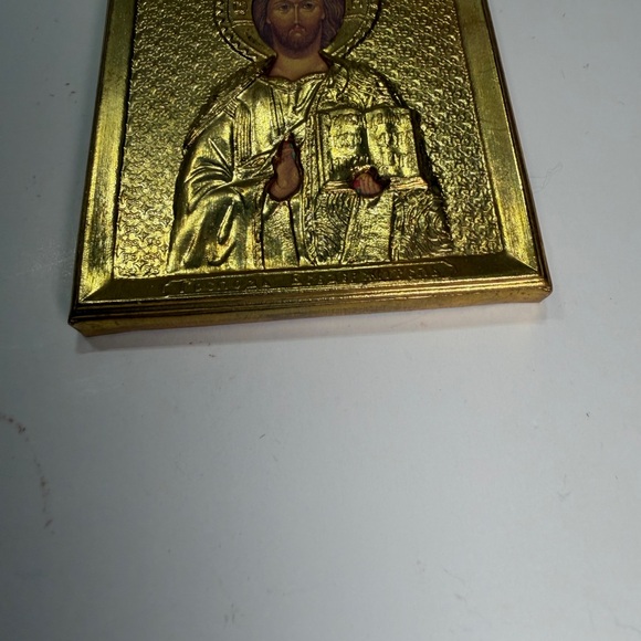 Vintage Printed Icon of Christ Pantocrator with Metal Overlay - Picture 6 of 6